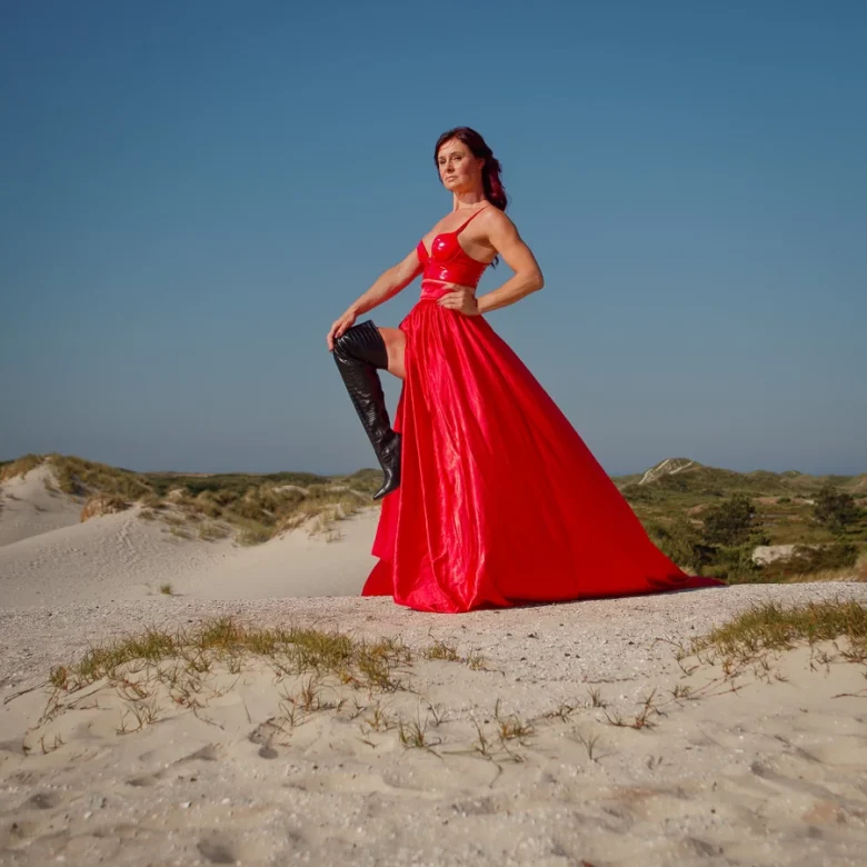 EM584196_DxO_PSLR Fashion shoot in de Schoorlse duinen