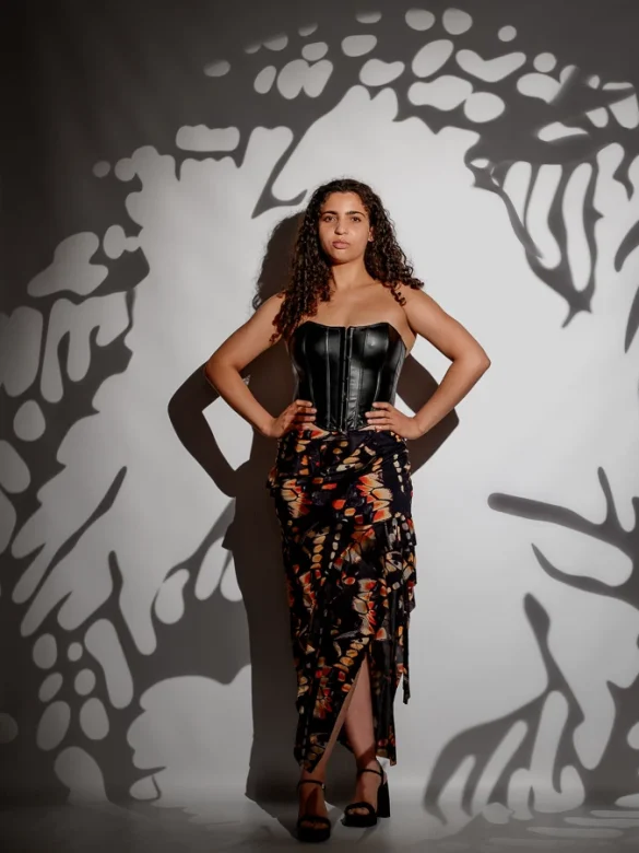 Foto van model in fotostudio