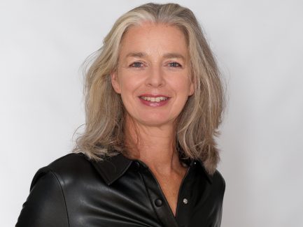 Foto van model in een fotostudio door HugoFoto