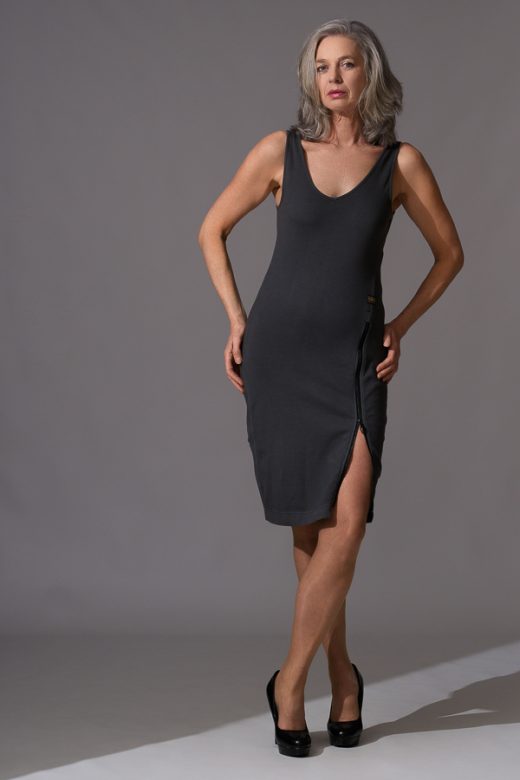 Foto van model gemaakt door HugoFoto in de fotostudio in Den Helder