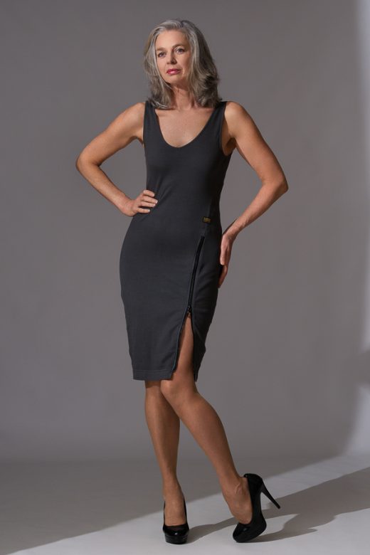 Foto van model gemaakt door HugoFoto in de fotostudio in Den Helder