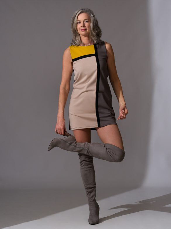 Foto van model gemaakt door HugoFoto in de fotostudio in Den Helder