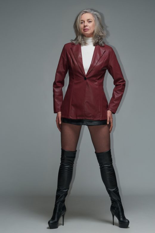 Foto van model gemaakt door HugoFoto in de fotostudio in Den Helder