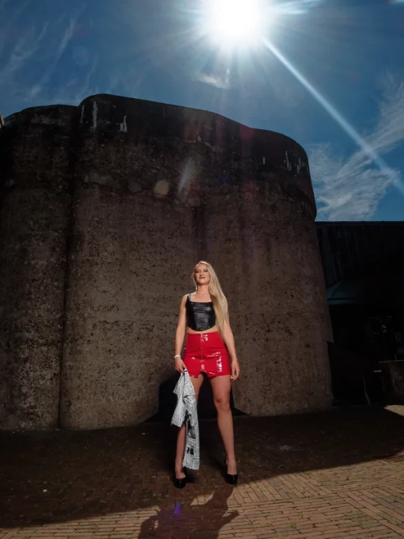 Foto van model bij Fort Kijkduin gemaakt door HugoFoto