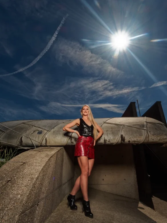 Foto van model bij Fort Kijkduin gemaakt door HugoFoto