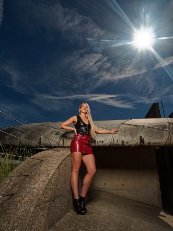 Foto van model bij Fort Kijkduin gemaakt door HugoFoto