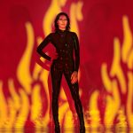 Foto van latexmodel in de studio gemaakt door HugoFoto