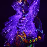 Foto van model in black light gemaakt door HugoFoto