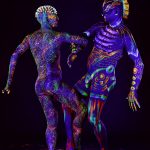Foto van model in black light gemaakt door HugoFoto
